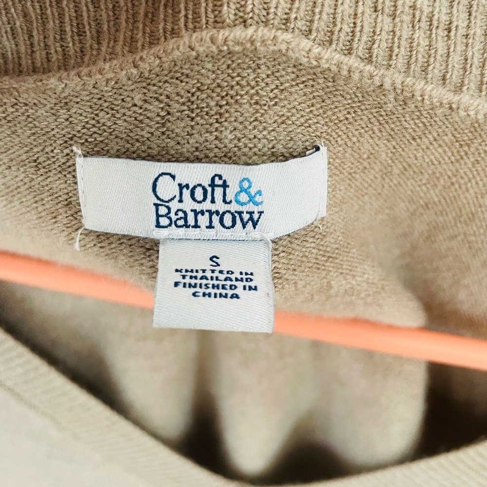 Croft & Barrow Women's Size Small Sweater - Picture 2 of 4
